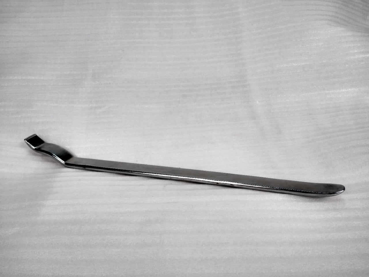 Bead Lifting Tire Tool, Hi-Performance